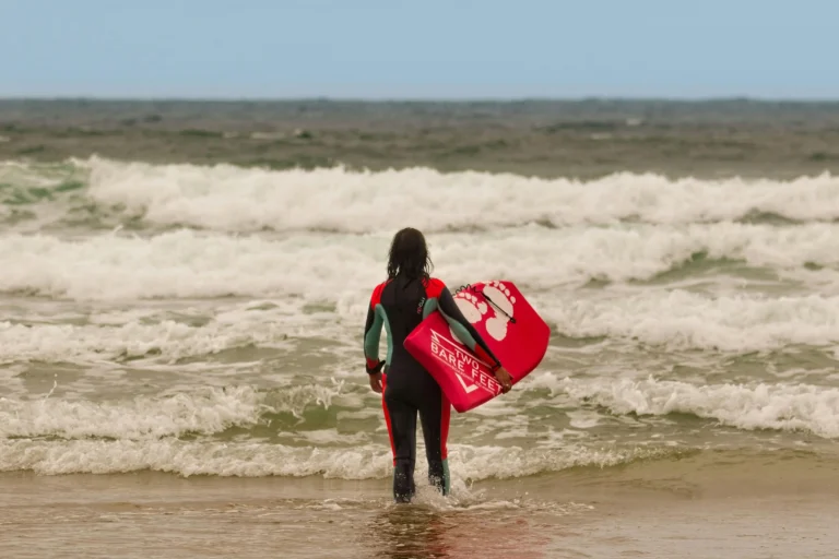 Bodyboarding Extremo: Como Dominar Ondas Tubulares e Radicais