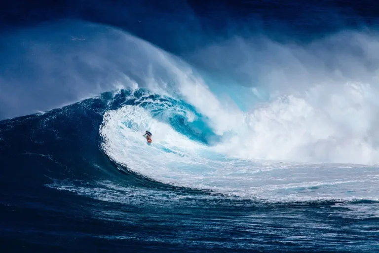 Como Começar no Surf de Ondas Gigantes: Guia Para Iniciantes